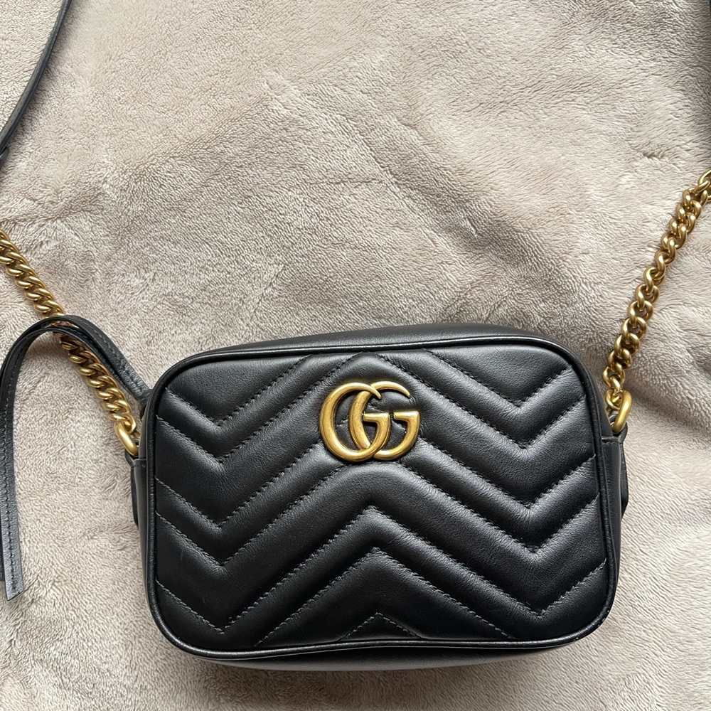 Gucci marmont mini camera bag